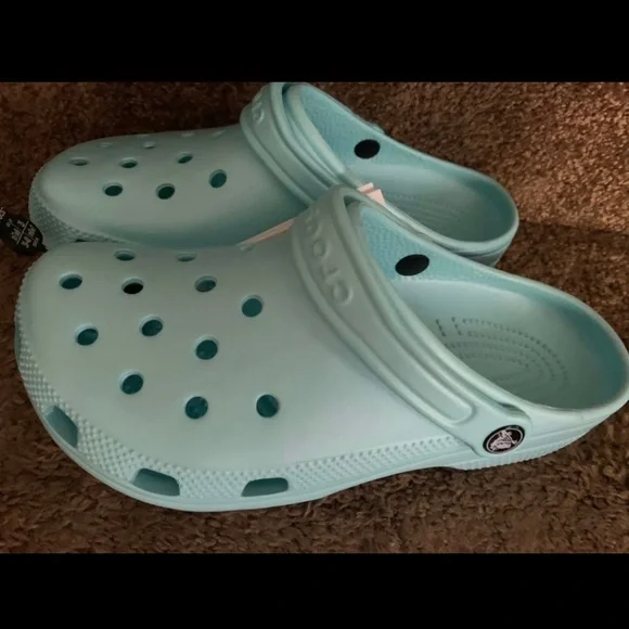 Crocs - Picture 2 of 2